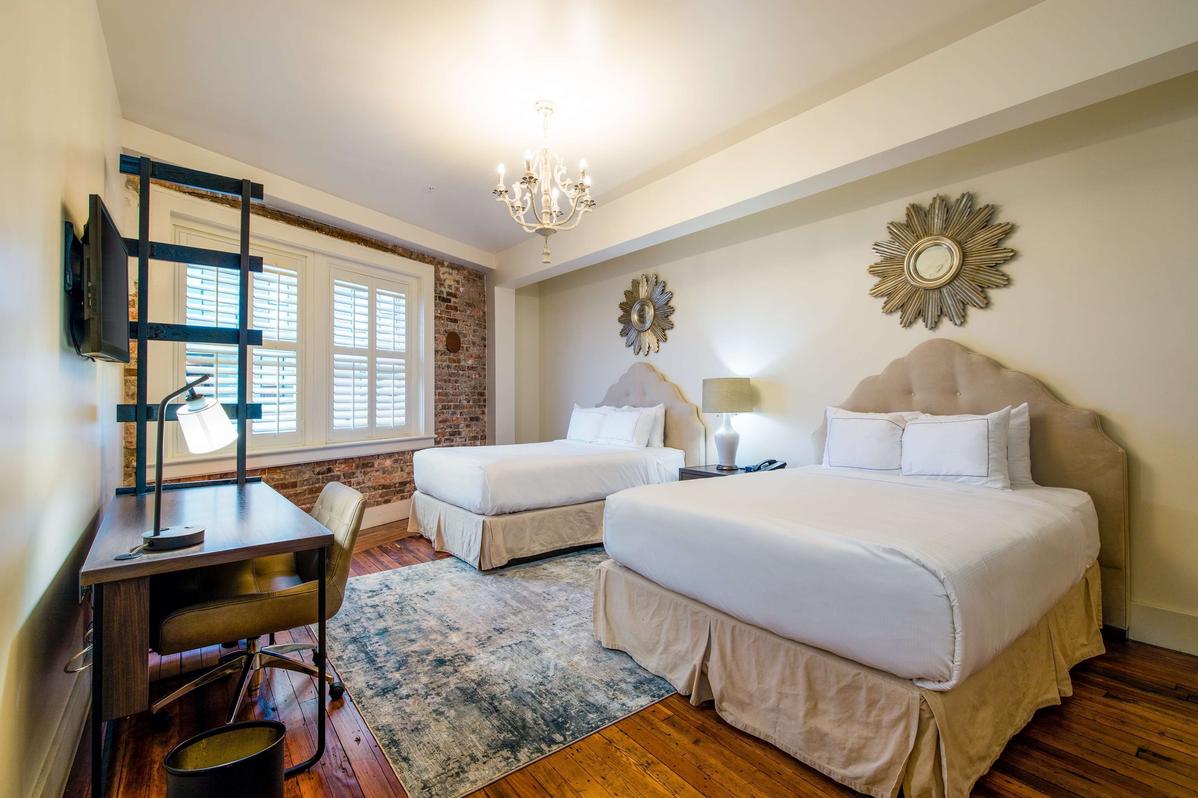 suite, 2 bedrooms (owner) | 1 bedroom, premium bedding, pillow-top beds, in-room safe