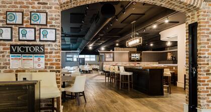 Hotel Florence, Tapestry Collection by Hilton