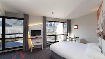 Individually decorated, individually furnished, desk, blackout drapes