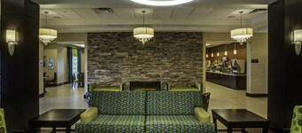 Holiday Inn Express & Suites Orlando East - UCF Area by IHG