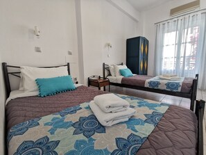 Standard Twin Room, Balcony