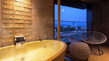 ๋์์ธ ์คํ๋์ค ์ค์ํธ, ๊ธ์ฐ (Living suite open-air bath Kunshiko) | ์์ค | ์ค์๊ธฐ/์์กฐ ๊ฒฐํฉ, ์ ์ ์์กฐ, ๋ ์ธํด ์ค์๊ธฐ, ๋ฌด๋ฃ ์ธ๋ฉด์ฉํ
