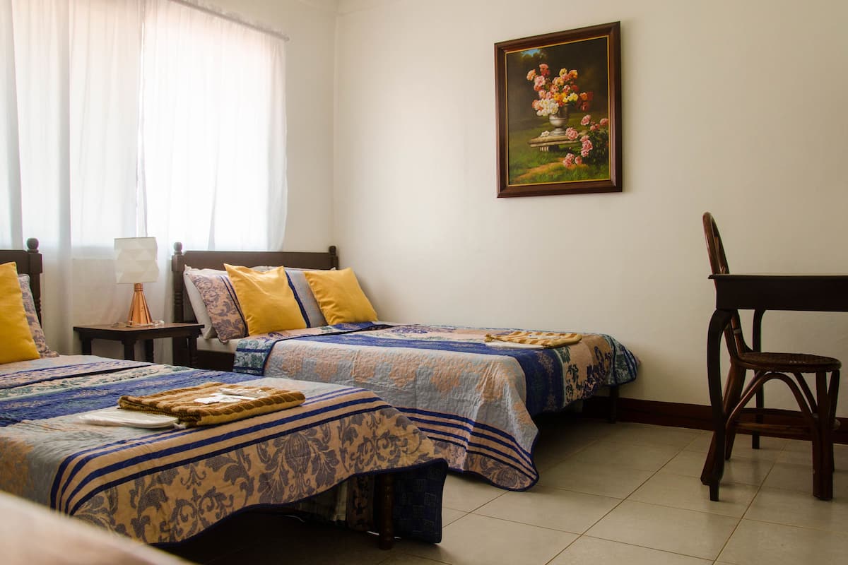 executive room | 1 bedroom, bed sheets