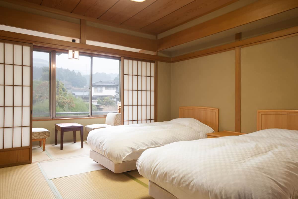 Japanese-Modern Room, Non Smoking | Living area | TV