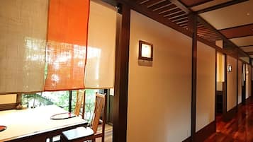 Lunch served, Japanese cuisine