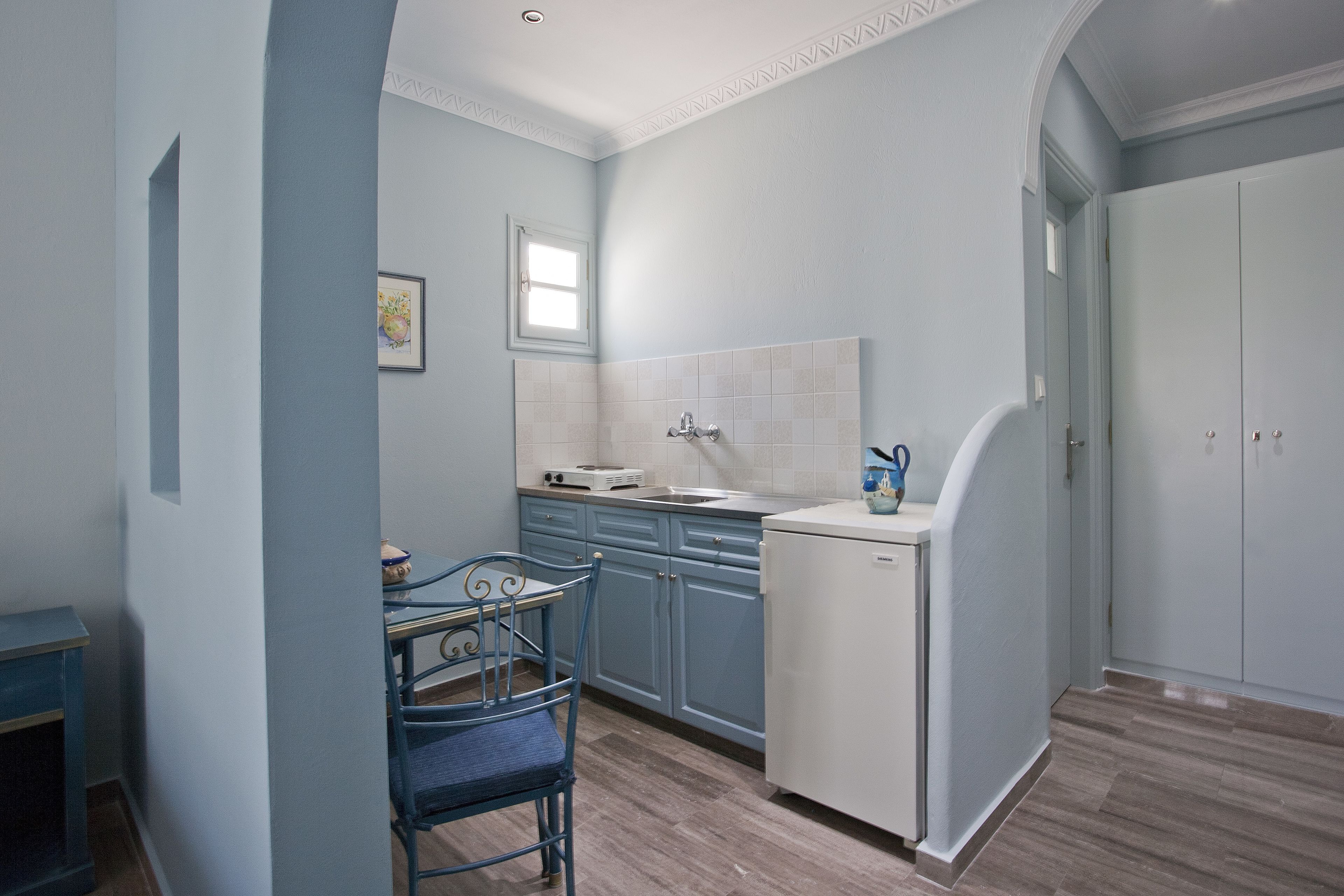 studio (for 2) | private kitchenette | fridge