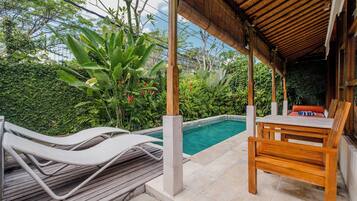 One Bedroom Villa with Private Pool | Breakfast area | Daily continental breakfast for a fee