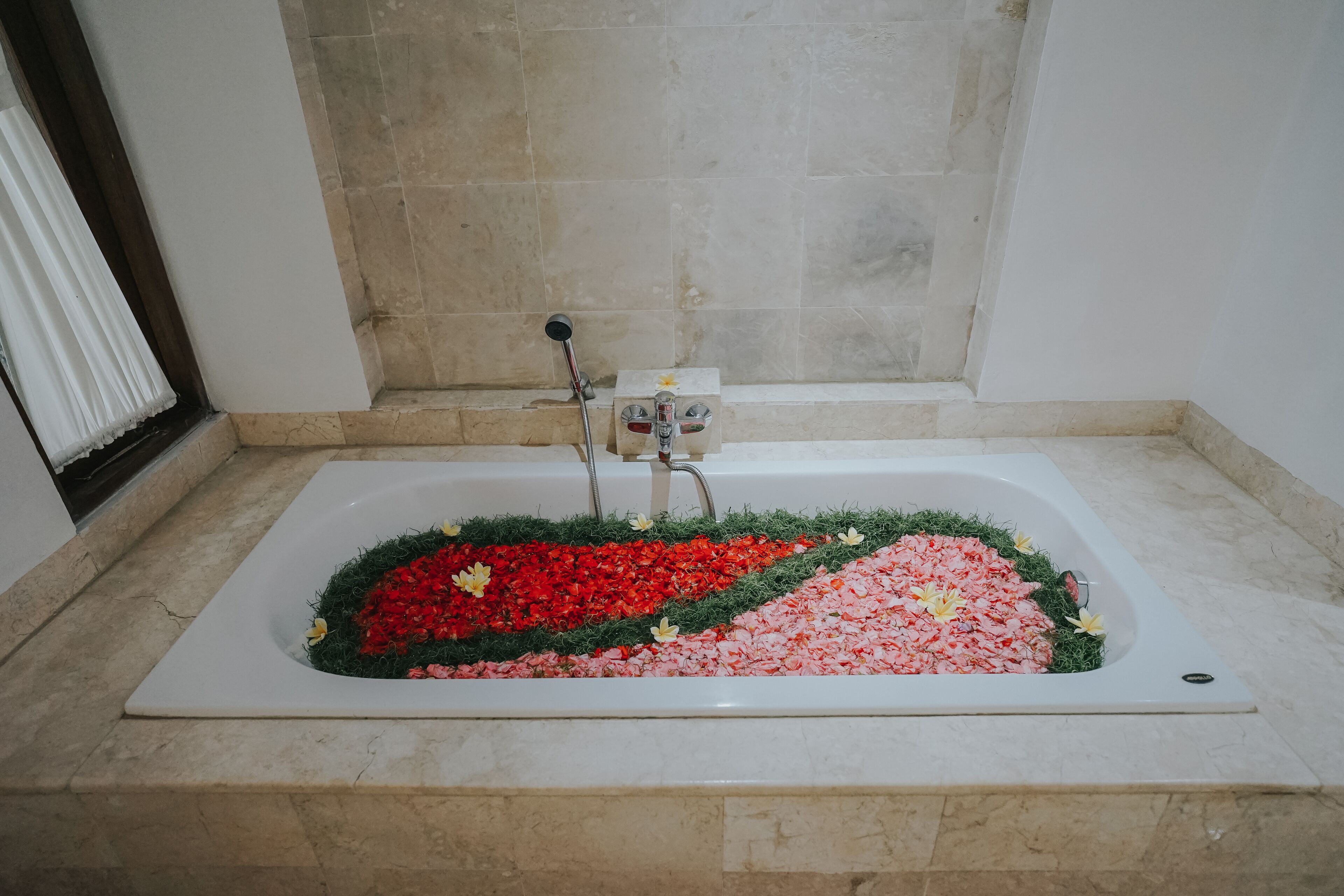 one bedroom villa with private pool | bathroom | bathtub, free toiletries, hair dryer, bathrobes