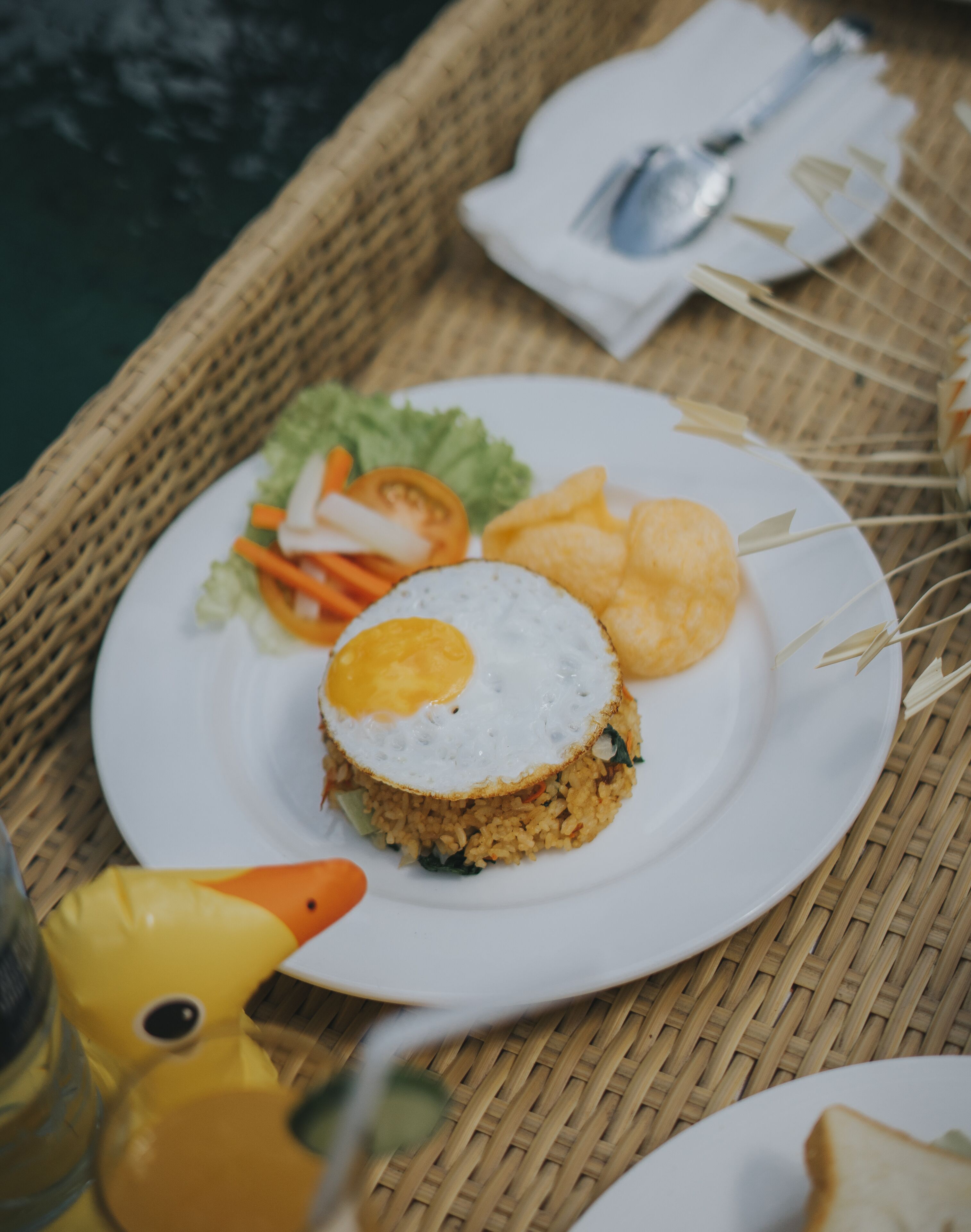 daily continental breakfast (idr 75000 per person)