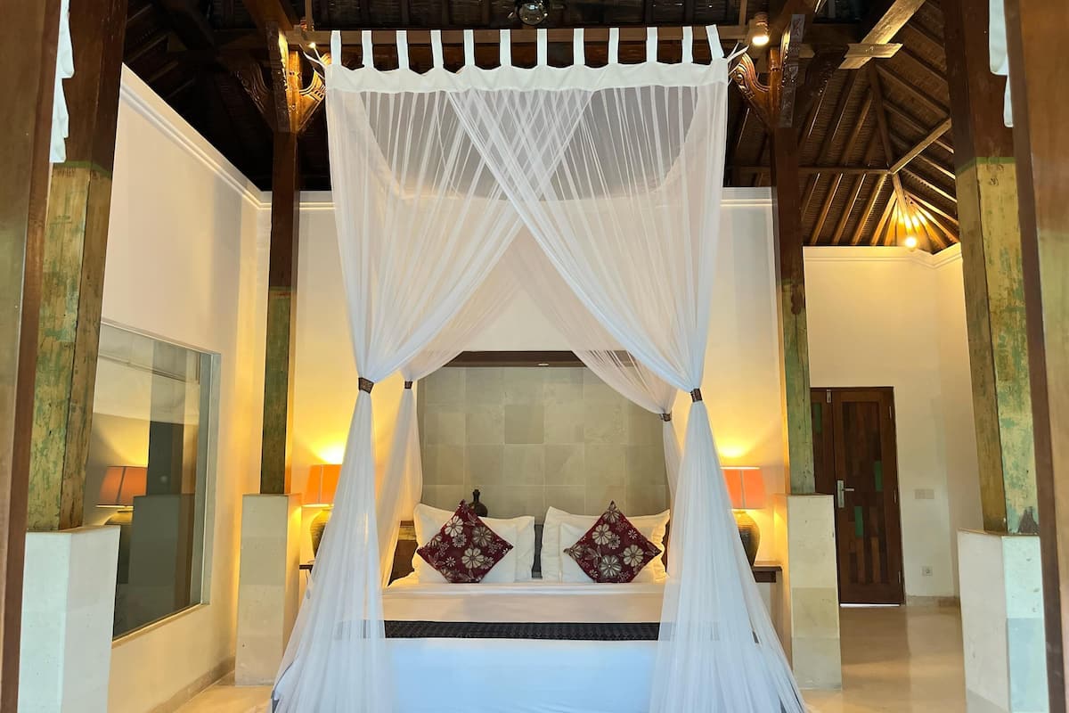 One Bedroom Villa with Private Pool | 1 bedroom, minibar, in-room safe, desk