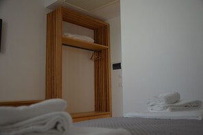 Wardrobe - Hotel Venere (Ascea)