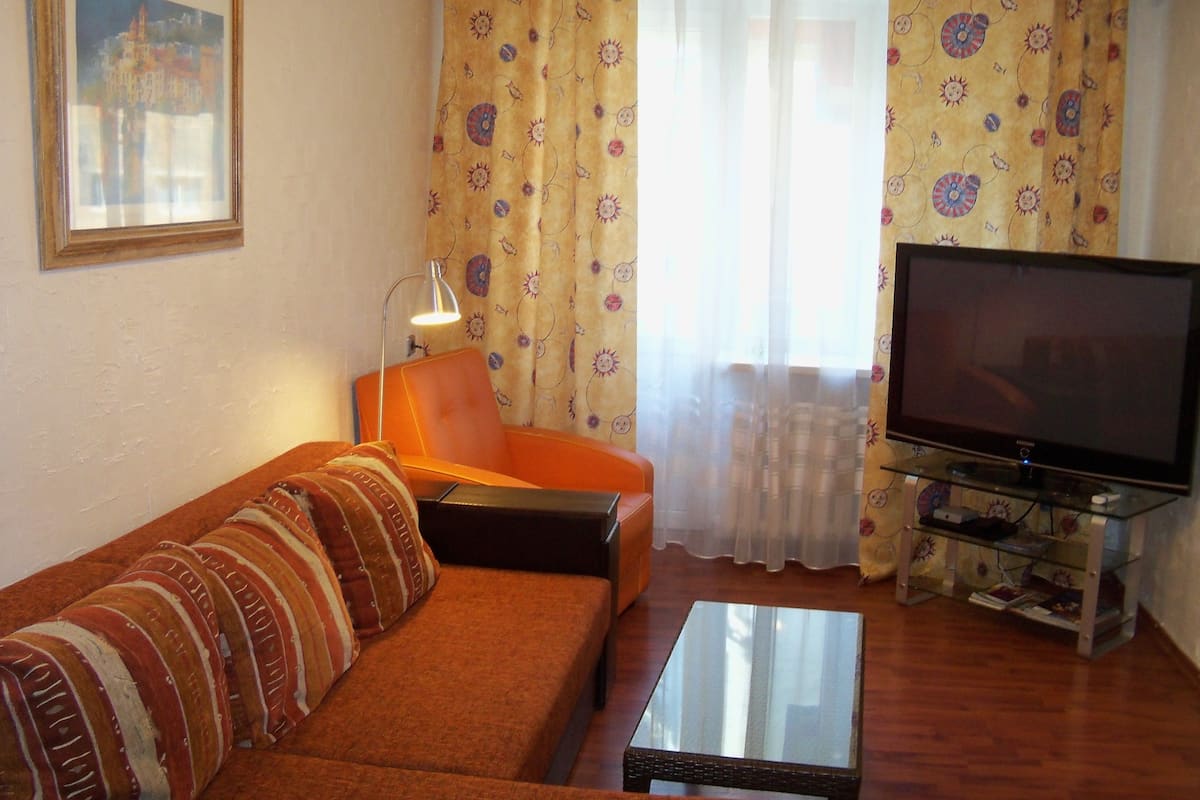 Standard Apartment, 2 Bedrooms (Baseina 10) | Living room | TV, DVD player