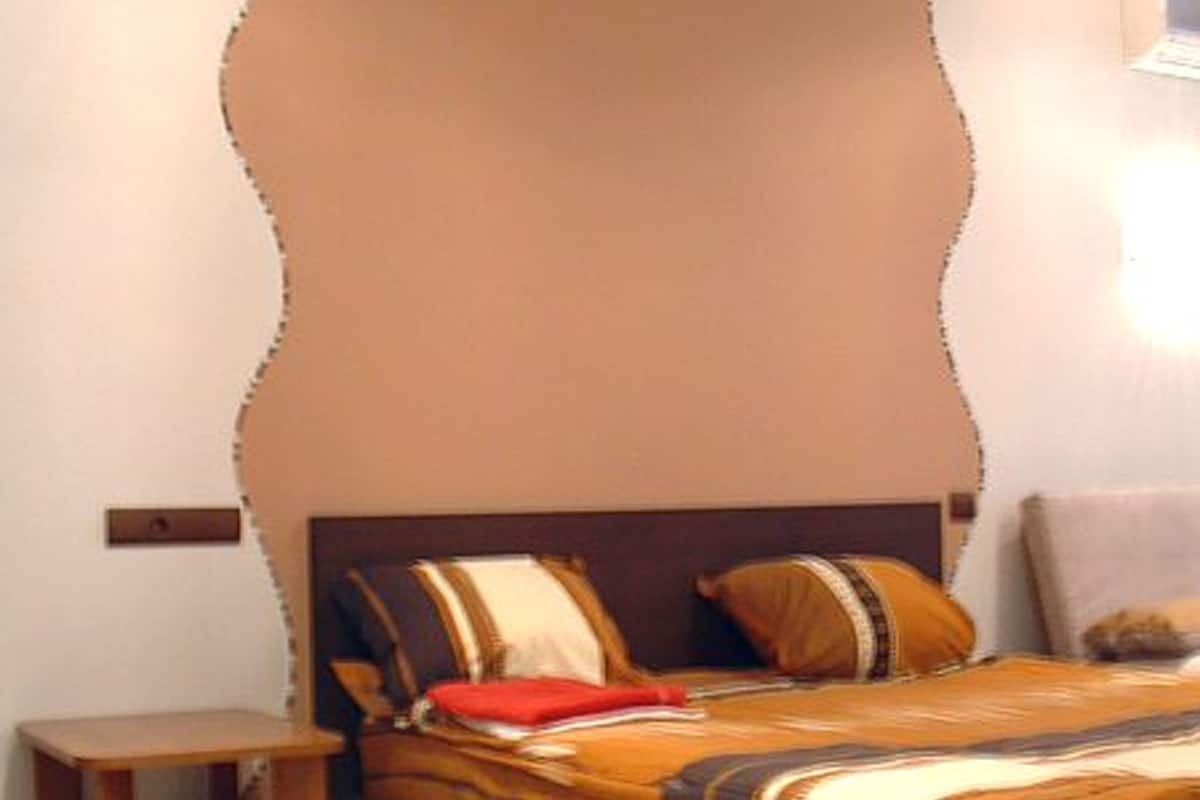 Studio (Gospitalnaya 2) | Egyptian cotton sheets, pillowtop beds