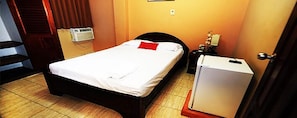 Single Room | Rollaway beds, free WiFi