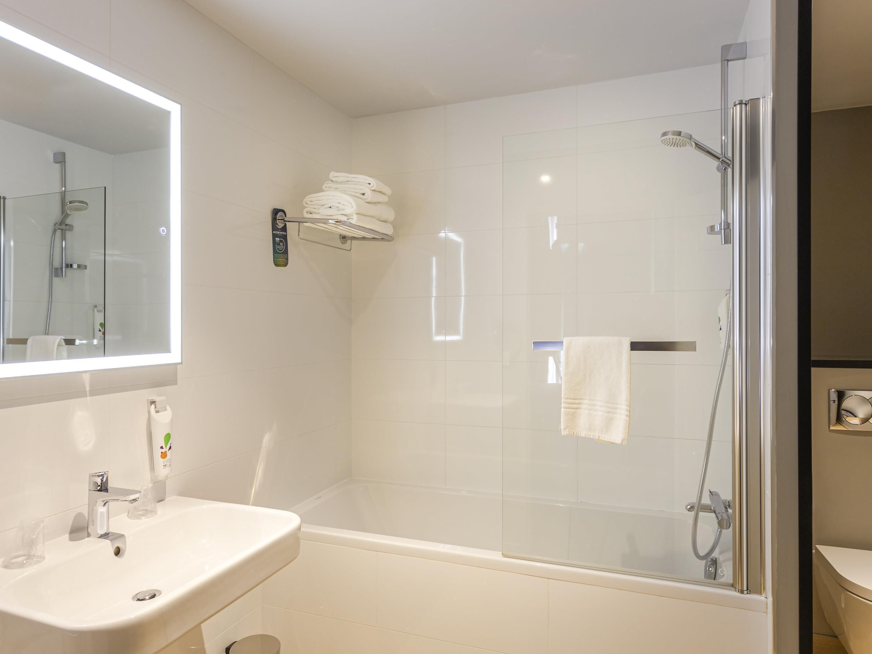Standard Suite, 2 Double Beds, Connecting Rooms | Individually decorated, desk, blackout drapes, soundproofing