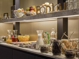 Daily buffet breakfast (EUR 13 per person)