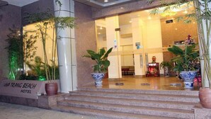 Property entrance - Nha Trang Beach Hotel (Nha Trang)