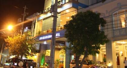 Nha Trang Beach Hotel