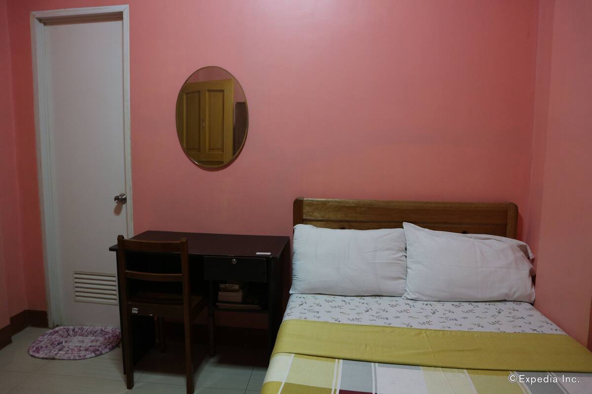 Double Room | Desk, free WiFi