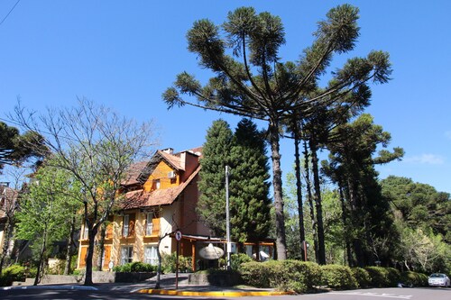 Pousada Águia Branca