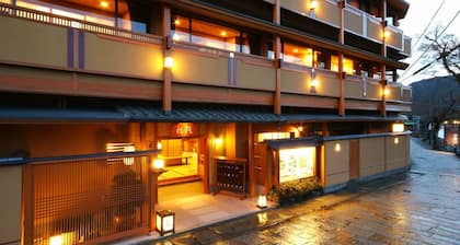 Kyoto Arashiyama Onsen Ryokan Hanaikada