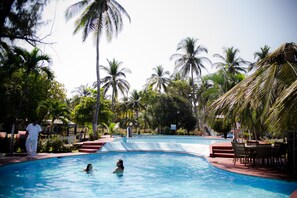 3 outdoor pools - Club Piedras De Sol Acapulco Diamante (Acapulco)