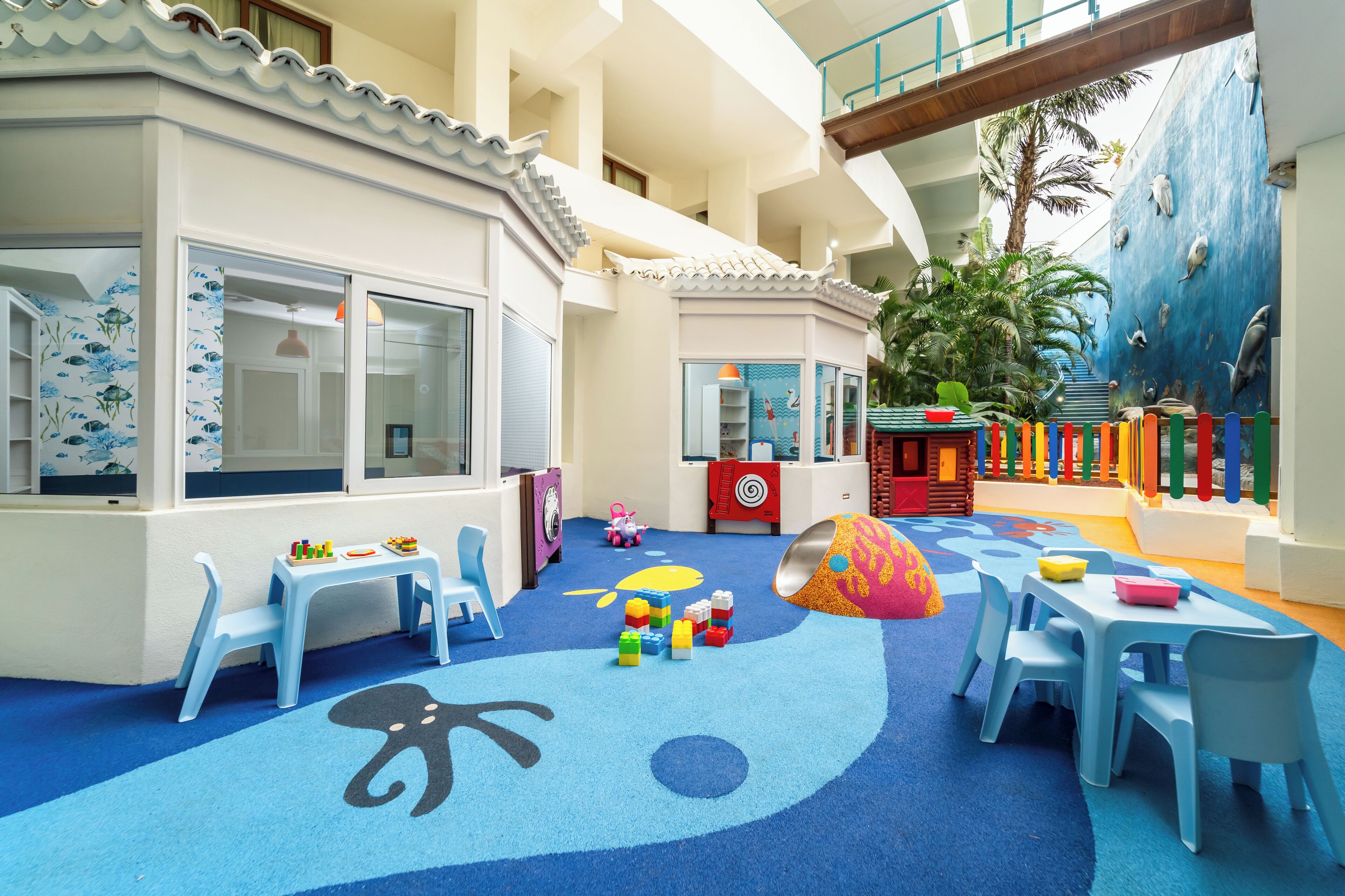children’s play area – indoor