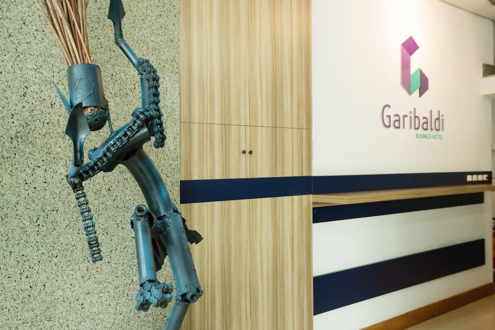 Garibaldi Business Hotel
