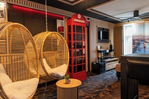 Royal Studio Suite, 1 Queen Bed, Non Smoking | Living area