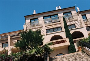 Exterior - Hotel Helios & Spa (Six-Fours-les-Plages)