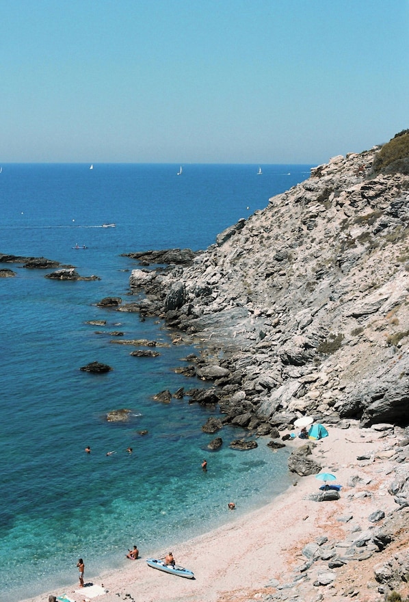 Aerial view - Hotel Helios & Spa (Six-Fours-les-Plages)