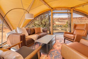 Sala de estar en el lobby