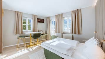 Due camere in appartamento (Saphir) | Biancheria da letto ipoallergenica, una cassaforte in camera