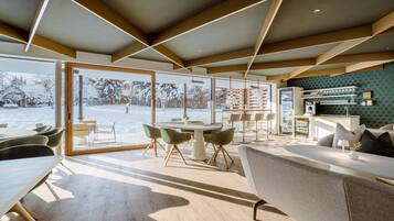 Daily buffet breakfast (EUR 19 per person)