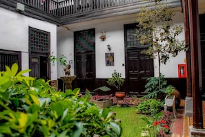 Property grounds - Hotel Casablanca (Cajamarca)