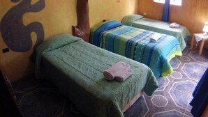 Room - Hostal Marari (Hanga Roa)