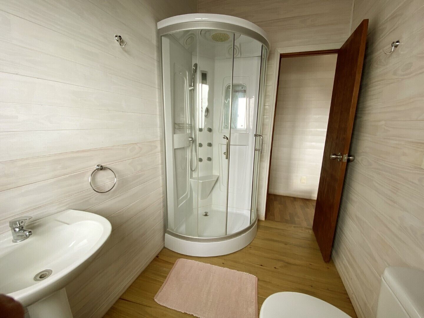 standard room | bathroom | shower, rainfall showerhead, bidet, towels