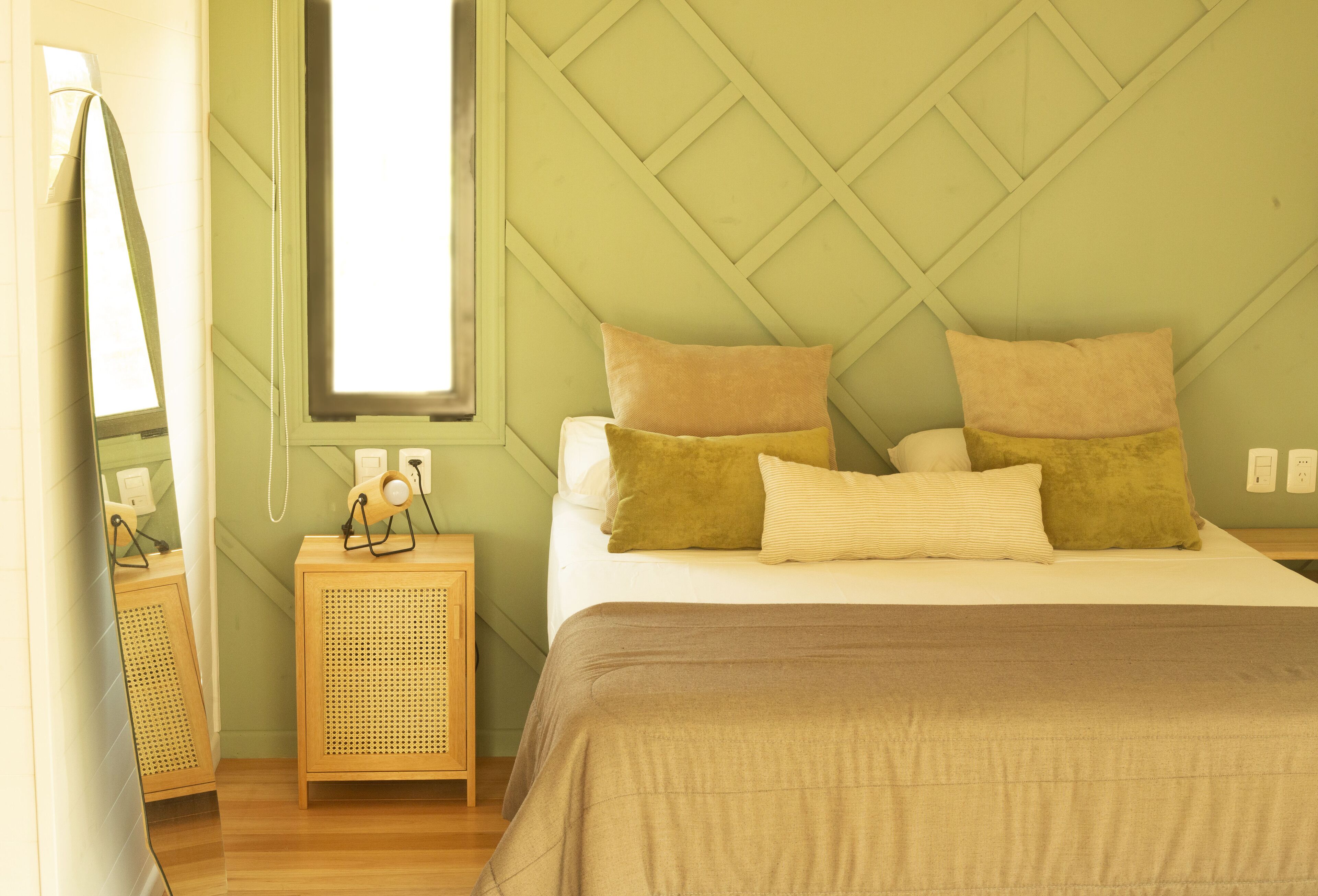 design studio suite | egyptian cotton sheets, minibar, individually decorated, free wifi