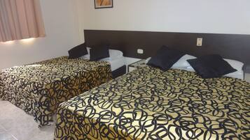 Triple Room (with Air Conditioning) | Premium bedding, Tempur-Pedic beds, rollaway beds, free WiFi