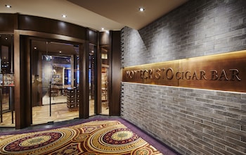 3 bars/lounges, 2 poolside bars at NOBU Las Vegas – A Caesars Rewards Destination