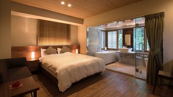 Queen Double Room (Mountain Style), Non-Smoking (31sqm) | In-room safe, desk, WiFi (free), bed sheets