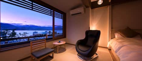 Driepersoonskamer, niet-roken (Ocean Style) | Een kluis op de kamer, een bureau, gratis wifi, beddengoed