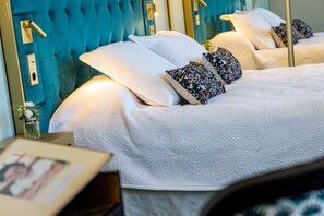 Suite Signature | Ropa de cama de alta calidad, minibar, caja fuerte