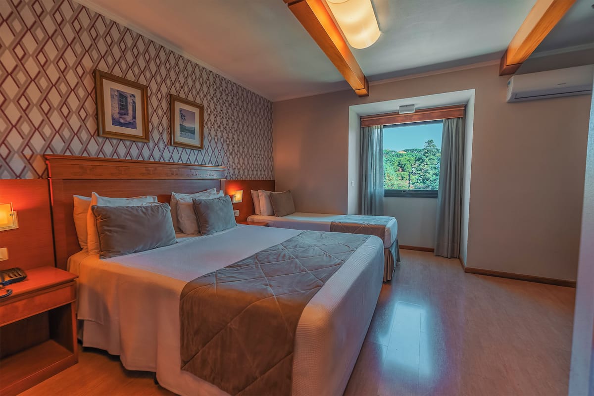 Apartemen Mewah | Minibar, brankas, Wi-Fi gratis, dan seprai linen