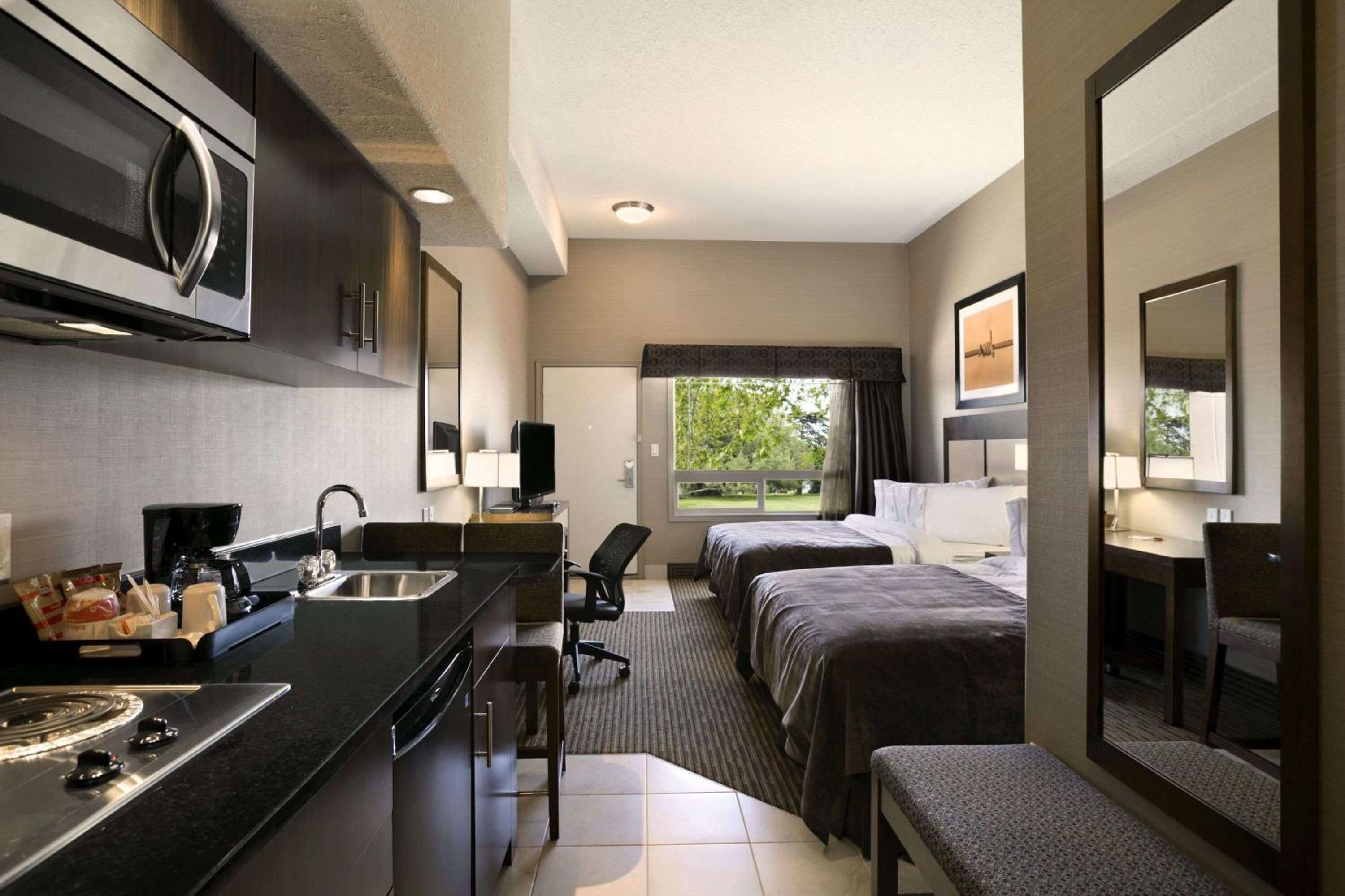 Wi-Fi gratis dan jam alarm