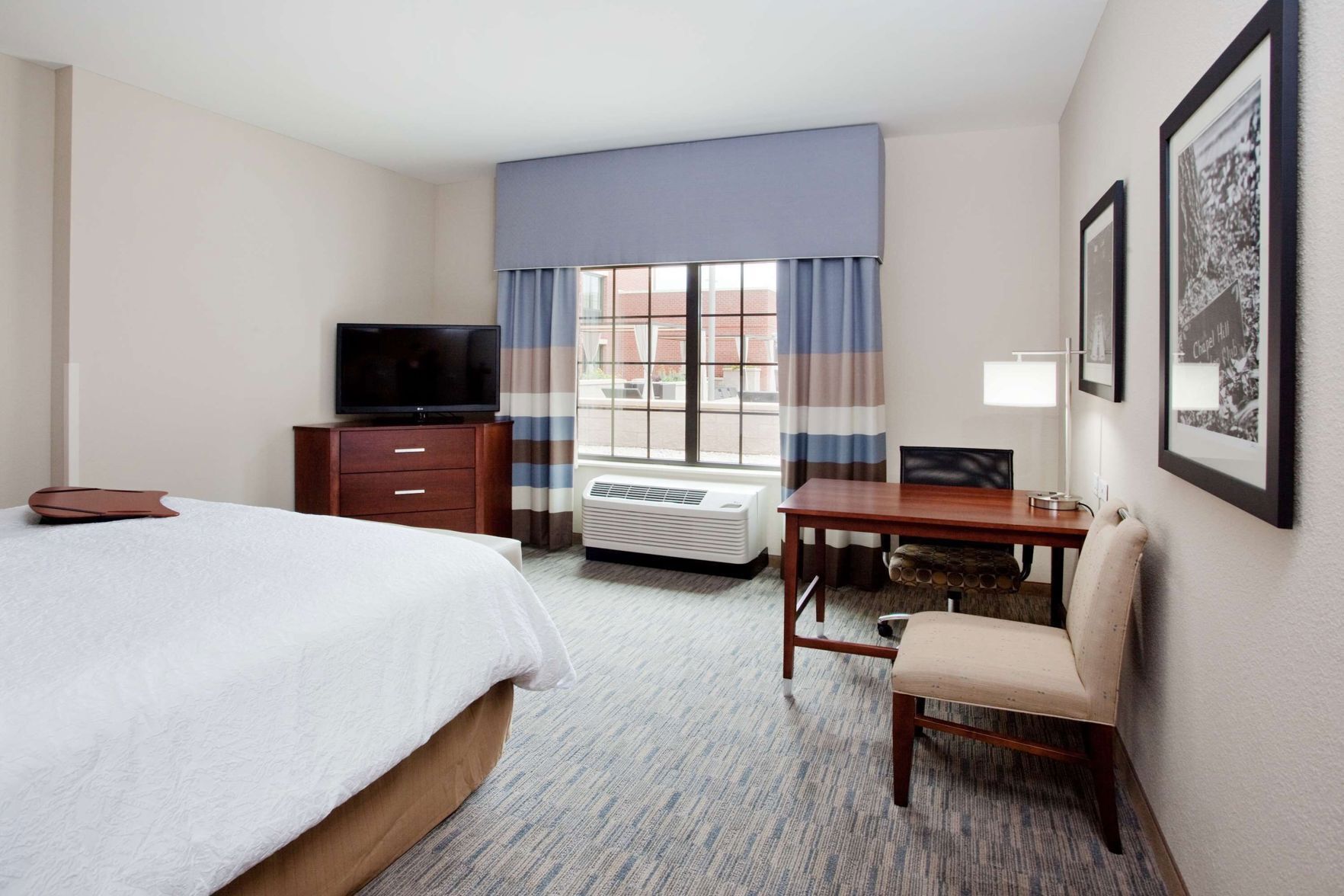 Premium bedding, in-room safe, desk, blackout curtains