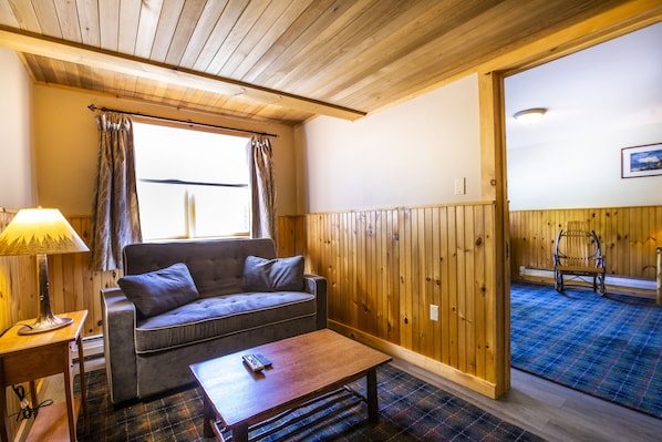 1 bedroom, down comforters, individually furnished, free WiFi