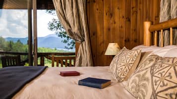 Edredón, muebles diferentes, wifi gratis y ropa de cama