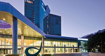 High1 Grand Hotel Convention Tower