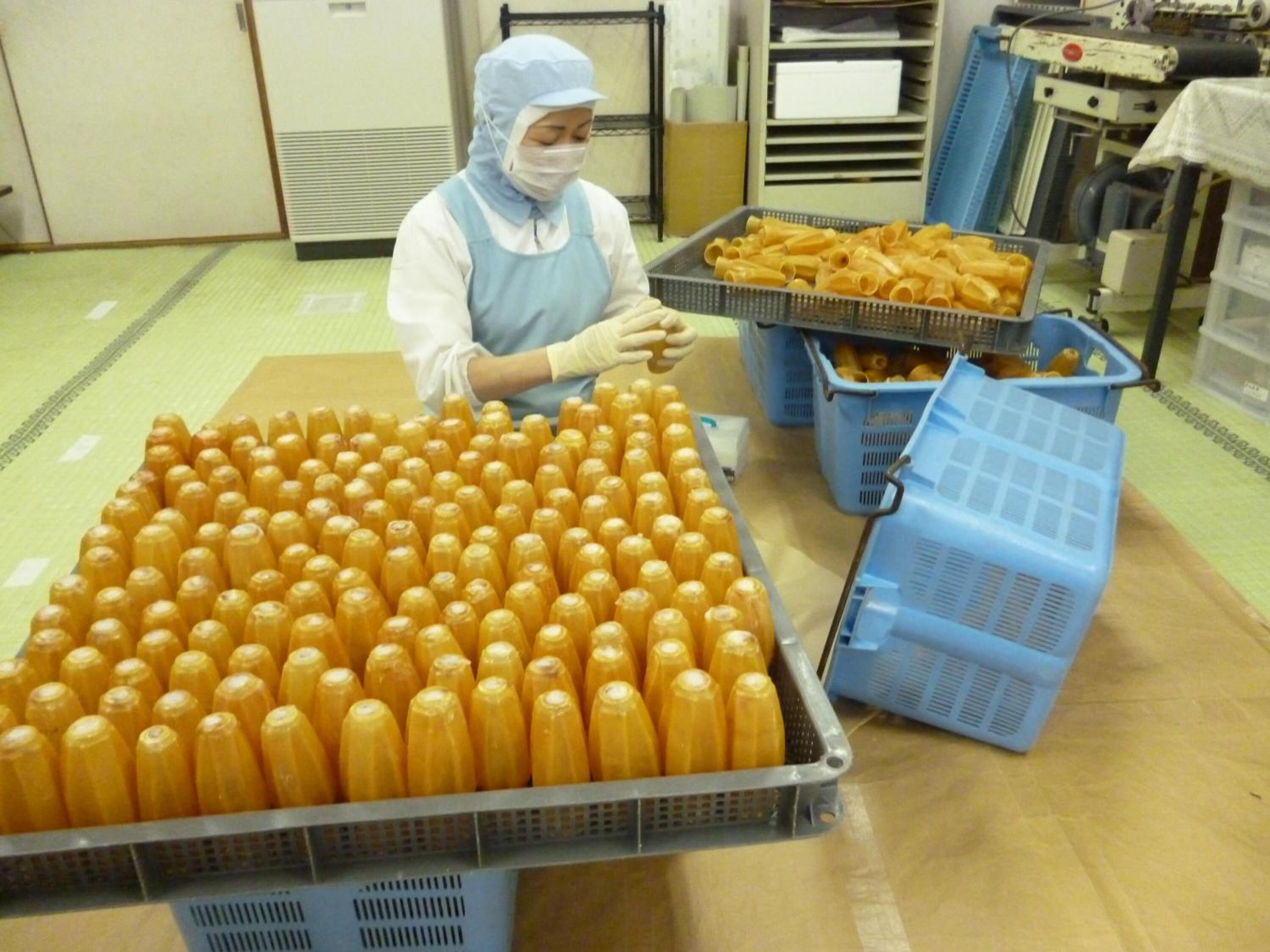 breakfast, lunch and dinner served